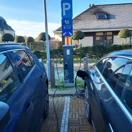 Uniek Zeezicht Appartement