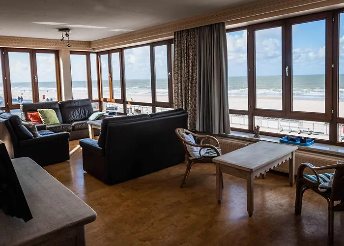 Uniek Zeezicht Apartment